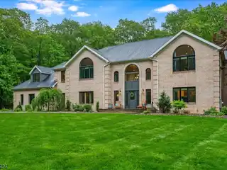 Stunning Colonial on a Private Lot