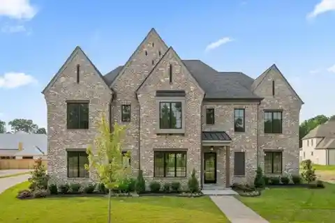 Elegant New Build in Gated Germantown Community