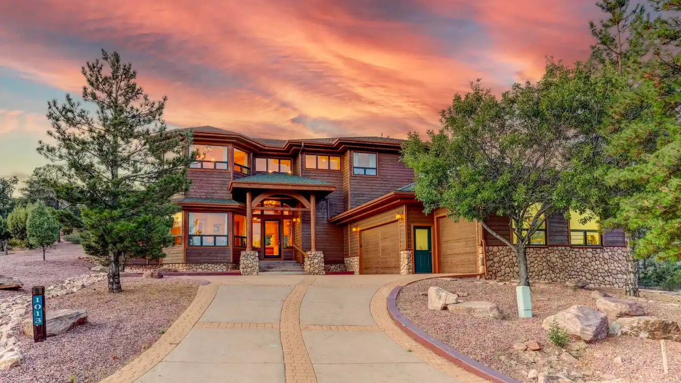 Exceptional High Country Retreat