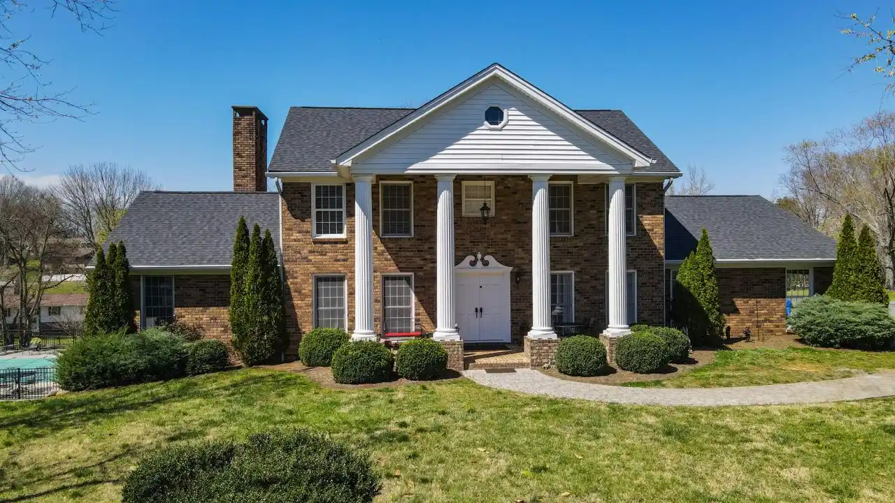 Rare Georgian Colonial Home