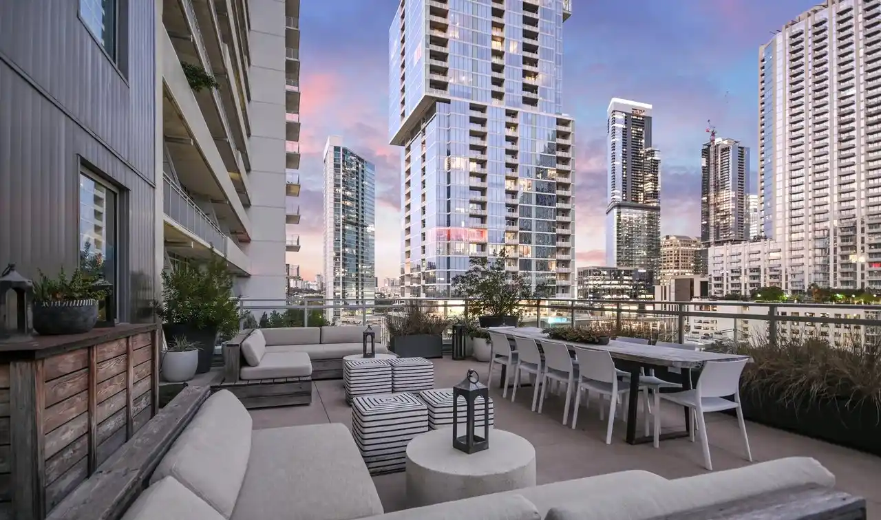 One-of-a-kind Terrace Overlooking the Seaholm District