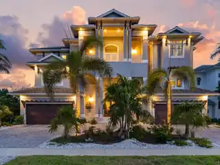 Magnificent Home on the Beachside of Spinnaker Drive
