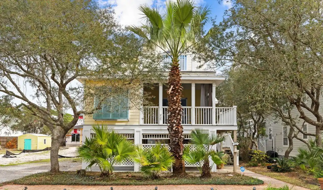 Quintessential Florida Beach Cottage