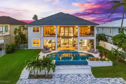 Breathtaking Riverfront Estate
