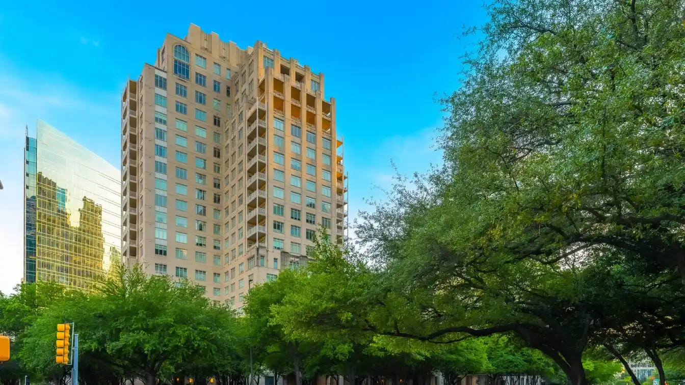 Luxury Uptown Condo with Breathtaking City Views
