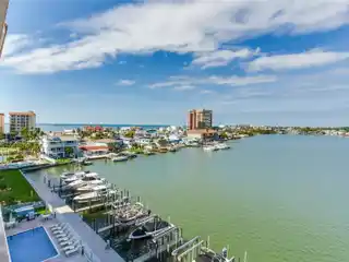 Waterfront Luxury Corner Condo with Panoramic Gulf Views