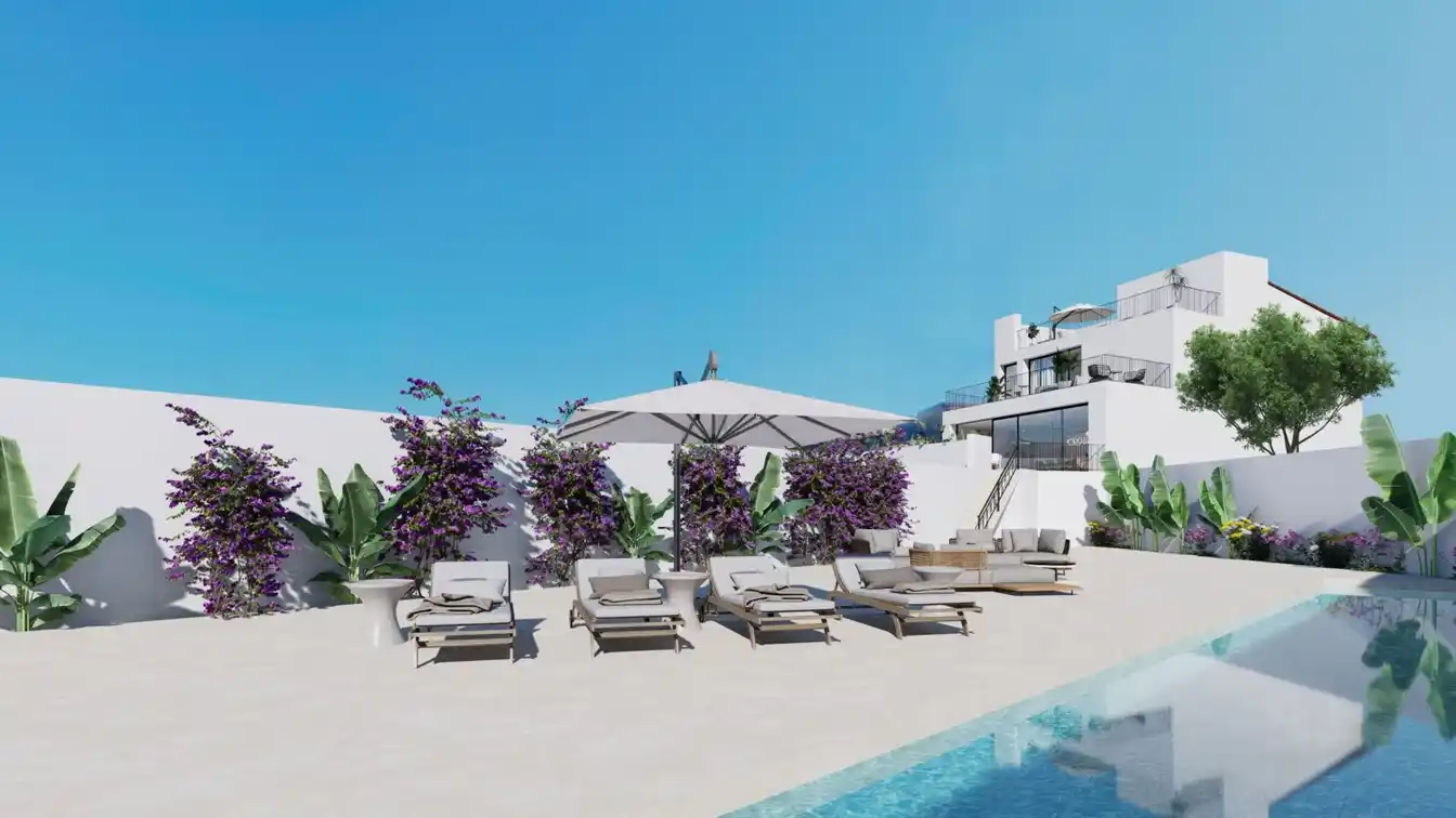 Spacious Townhome with Far-reaching Views