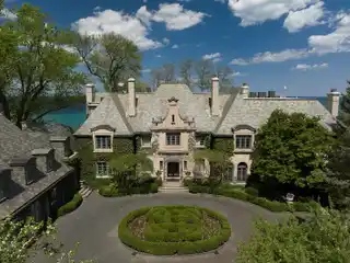 Windsor House - an Iconic Lakefront Estate