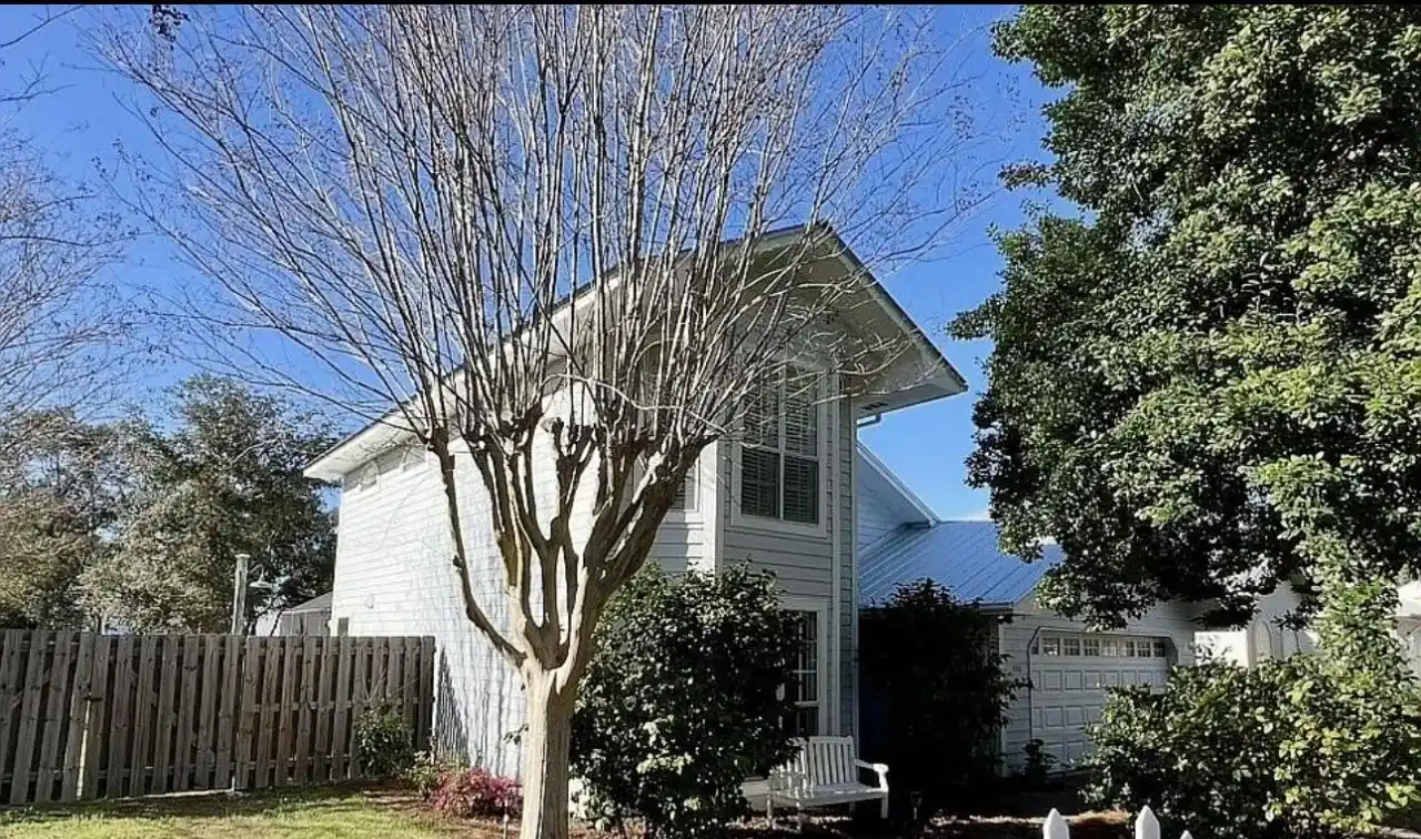 Coastal Luxury in Seabreeze