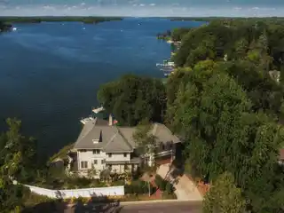 Historic Landmark in the Heart of Excelsior