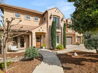 Luxury Living in Prestigious Bella Lago