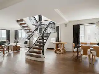 Beautifully Appointed Six-Bedroom Duplex