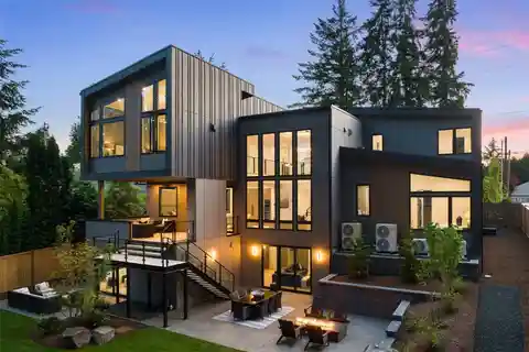A Masterclass in Modern Luxury