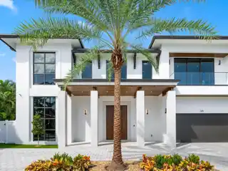 Extraordinary Custom Home in Mizner Park