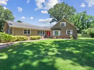 Year-Round Entertainer's Dream on a Waterfront Lot