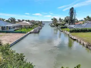 Exceptional Waterfront Lot
