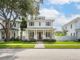 Elegant Four Square Home with Expert Designs