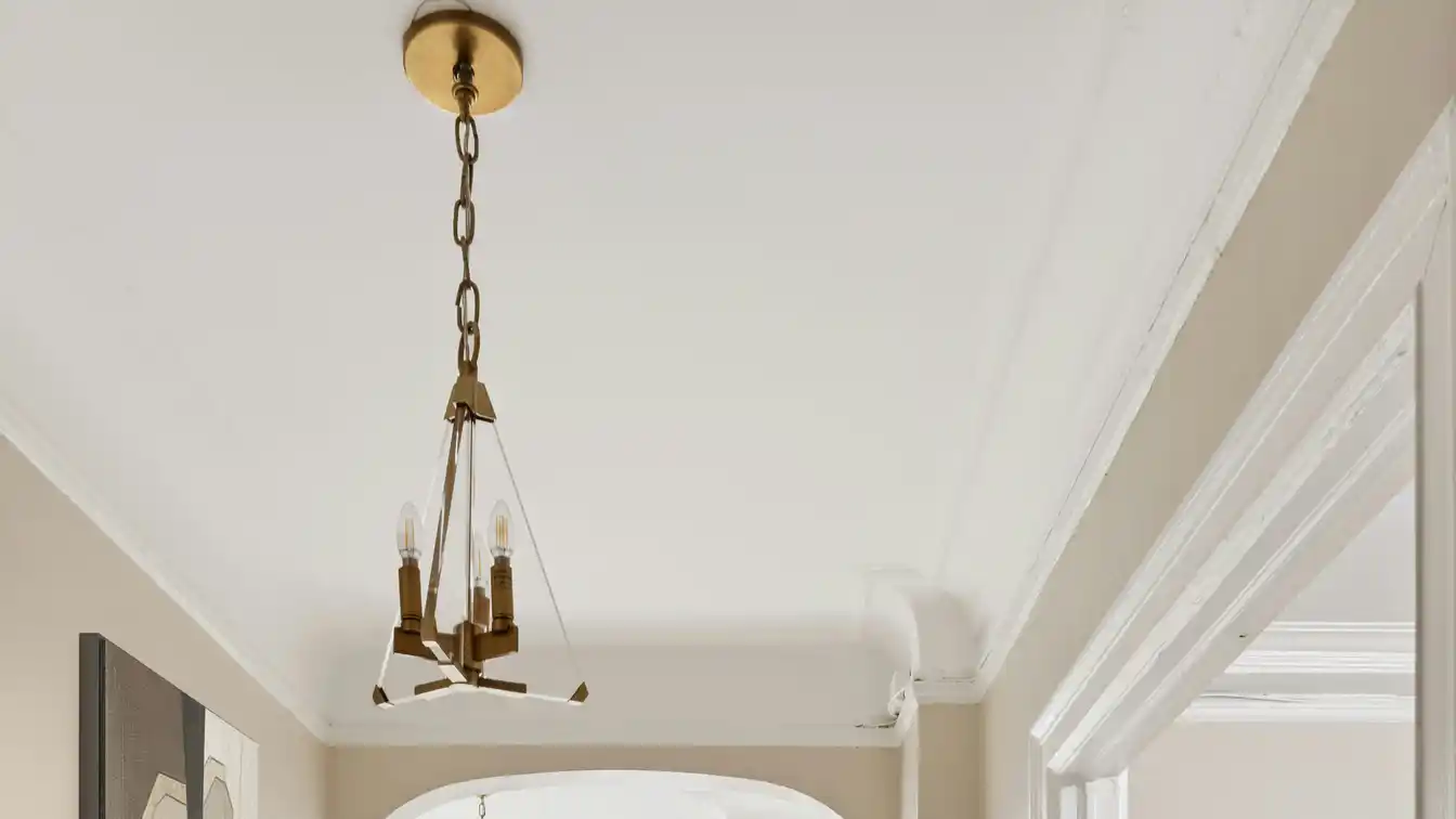 Beautifully Proportioned Two Bedroom Pre-war Home