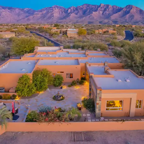 SPECTACULAR CUSTOM LUXURY HOME WITH CASITA