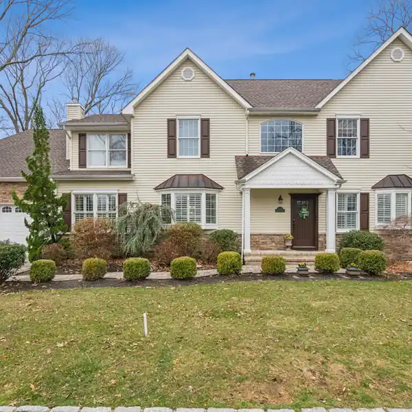MAGNIFICENT HOME IN STERLING WOODS