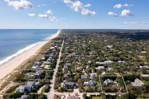 Completely Renovated Beach Cottage