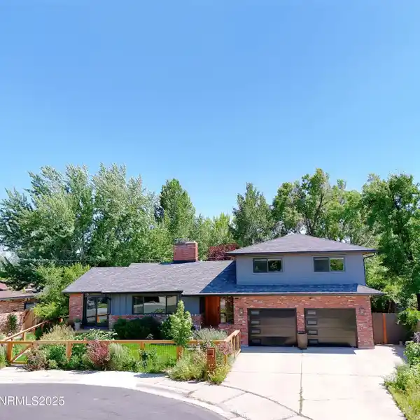 THOUGHTFULLY UPDATED RESIDENCE IN SOUTHWEST RENO