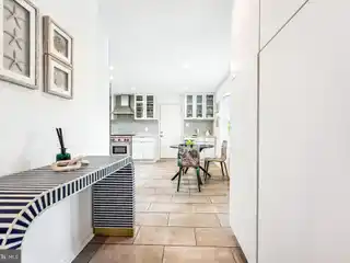 Flexible Living Meets Resort Vibes