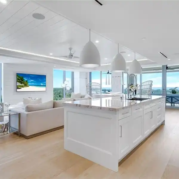 MYSTIQUE RESIDENCE WITH SWEEPING GULF VIEWS