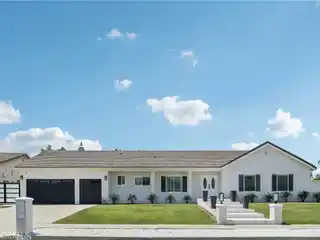 Newly Remodeled Home in Prime Northridge