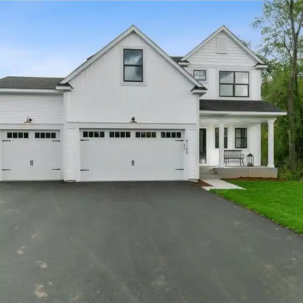 NEW HOME IN VICTORIA SHORES