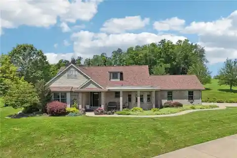 Private Countryside Escape with Modern Comforts