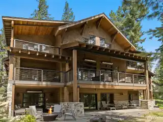 Alderwood Lodge - Luxury and Tranquility