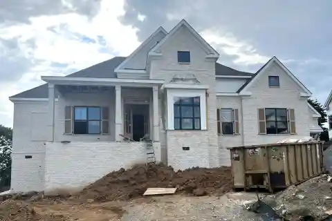 Custom Build in a Brand New Estate Neighborhood