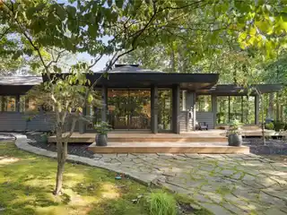 Organic Architecture with Modern Luxury