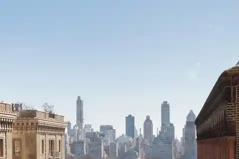 Expansive Three Bedroom Home at One Lincoln Plaza