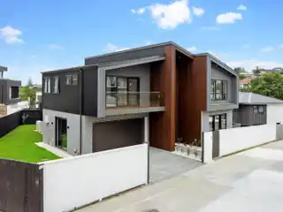 Brand New Home Blending Luxury and Practicality