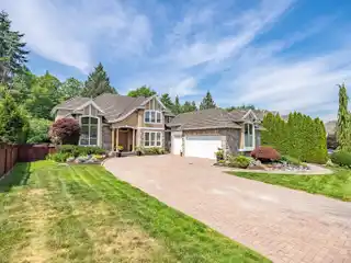 Grand Home in Wood Bridge Estates