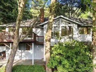 Private Retreat in Winchester Estates