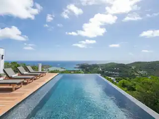 Villa Scarlett