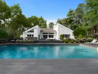 Contemporary Six Bedroom Pool Home for Rent