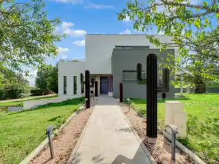 Contemporary Golfside Retreat with Private Pool