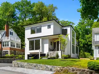 Stunning Contemporary New Build