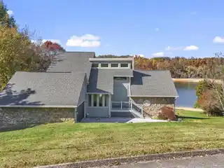 Rare Opportunity on Cherokee Lake