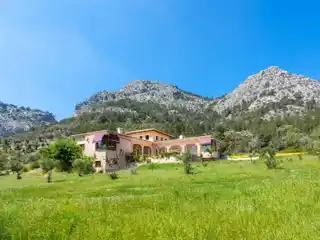 Fabulous Finca with Mountain Views