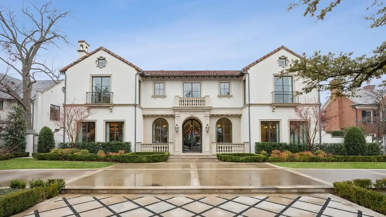 Mediterranean Masterpiece Overlooking Lockhart Park