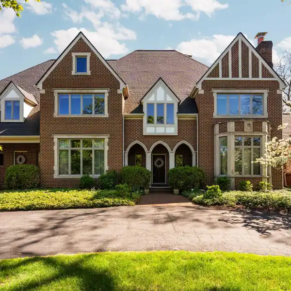 EXCEPTIONAL HOME IN TOWSLEY FARMS