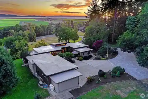 Exquisite Mid-Century Style Home on 6.4 Acres
