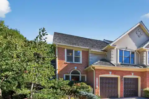 Beautifully Appointed Luxury Duplex