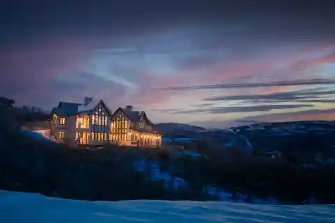 The Best of Mountain Living on the Hillside of Emigration Canyon