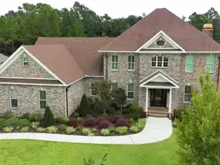 Private and Peaceful Estate with Pool